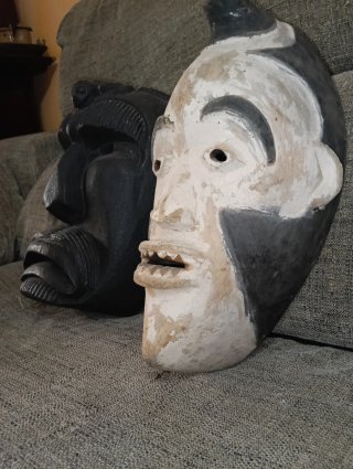Máscaras tribales decorativas