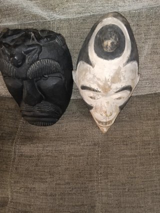 Máscaras tribales decorativas