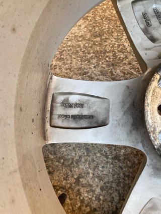 4 Llantas Saab 17” + Michelin 225/45