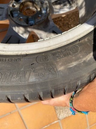 4 Llantas Saab 17” + Michelin 225/45