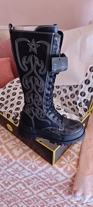 Botas Buffalo ASPHA ON WEST Talla 40