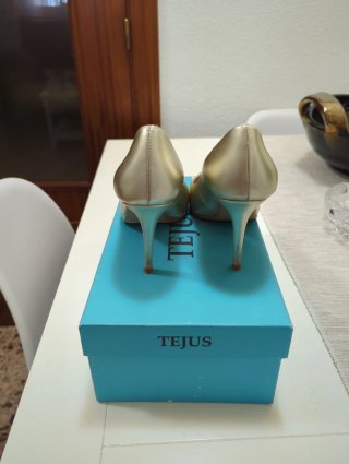 Zapatos Tejus Oro Mate Talla 36