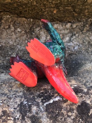 Figura sofubi kaiju bullmark