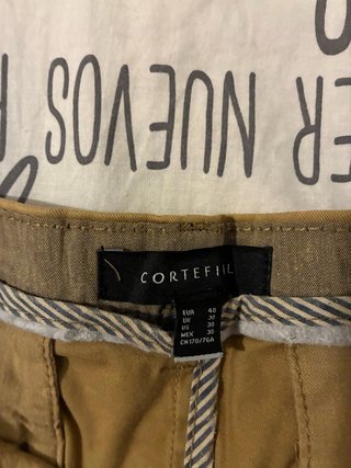 2 bermudas talla M Cortefiel Beige y Verde oliva