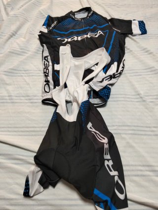 Conjunto Ciclismo Orbea Negro/Azul