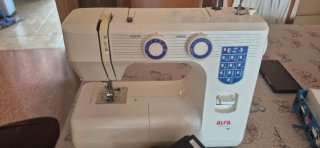 Máquina de coser Alfa 1003