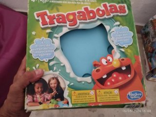 Juego de mesa Tragabolas Hasbro