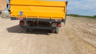Tractor New Holland y Remolque Rigual