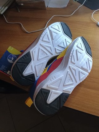Iconiche Scarpe Lidl Sneakers Blu e Gialle