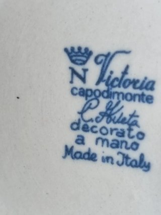 Oggettistica porcellana Capodimonte