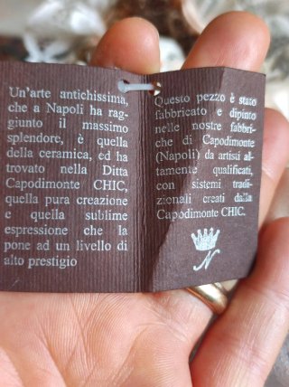 Oggettistica porcellana Capodimonte