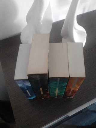 Lote canción de Hielo y fuego vol I al IV