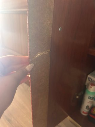 Mueble recibidor marrón con espejo
