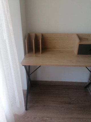 Escritorio madera y metal
