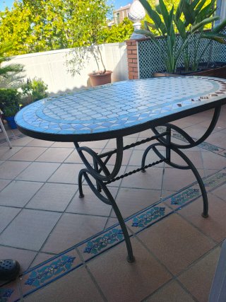 Mesa de jardín cerámica y metal