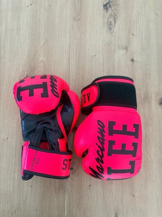 Guantes de boxeo Benlee color rosa