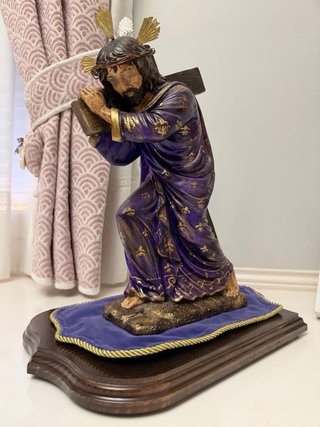 Jesús Nazareno piedra pintado a mano