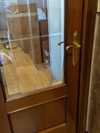 Puertas de madera y vidrio