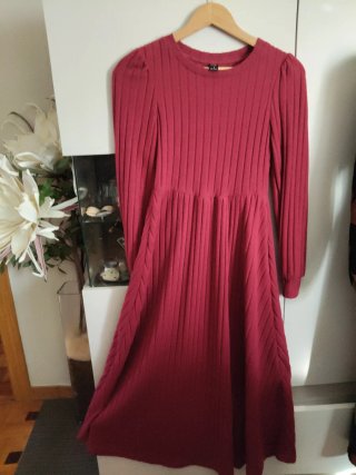 Vestido largo punto granate invierno