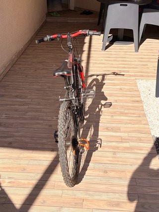 Bicicleta RockRider 500 Roja y negra