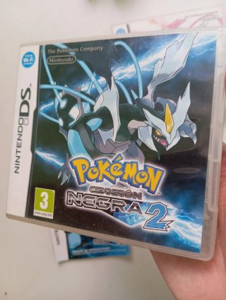 cajas y manuales originales pokémon blanca/negra 2