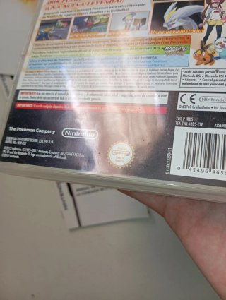 cajas y manuales originales pokémon blanca/negra 2