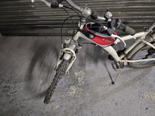 Bicicleta Decathlon btwin Blanca