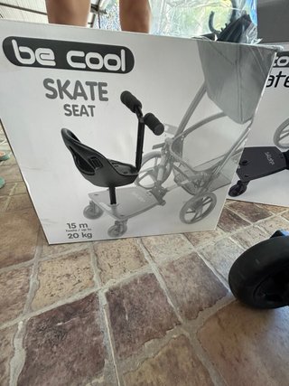 Asiento y patín Be Cool Skate para cochecito