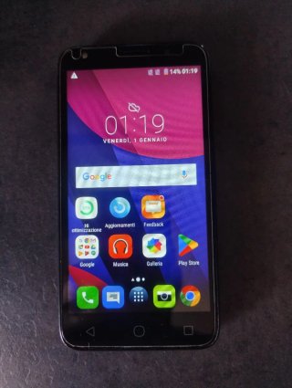 Telefono Alcatel Pixi 4