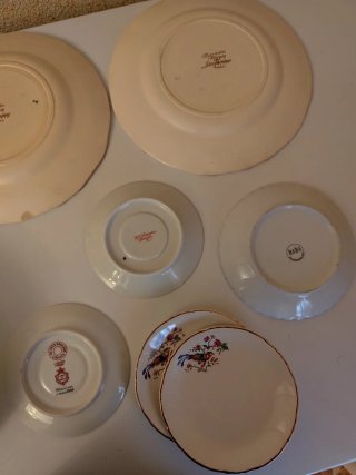 Set di piatti antichi