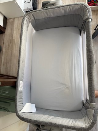 Mini cuna Chicco gris