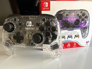 Mando Nintendo Switch Transparente con luces.