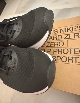 Nike Revolution 6 Negro/Blanco Nuevas