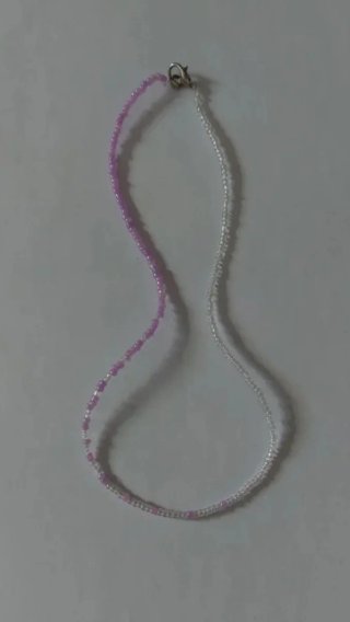 Collar gargantilla lila y blanco en degradado