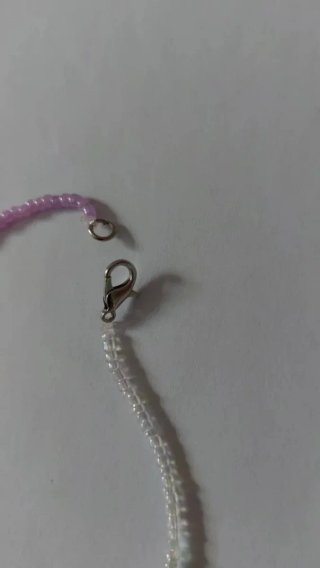 Collar gargantilla lila y blanco en degradado