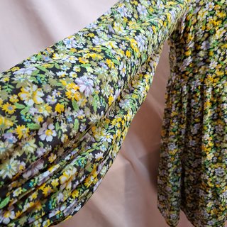 Vestido VILA negro floral