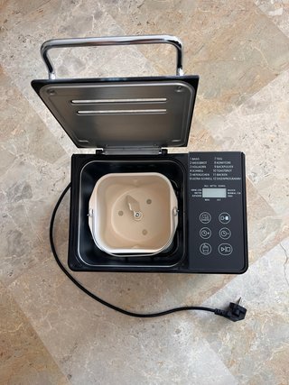 Panificadora UNOLD Backmeister Kompakt 68125