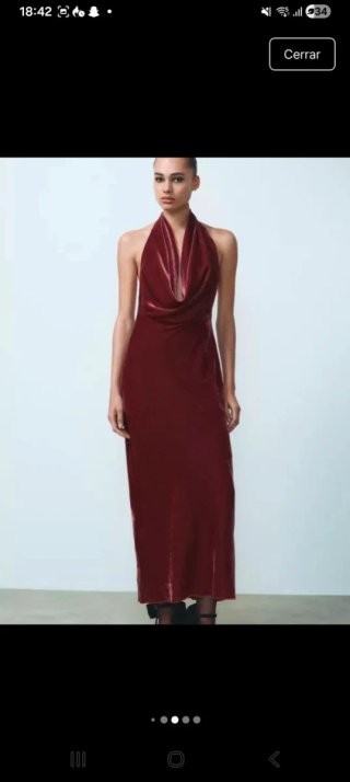Vestido largo de terciopelo rojo