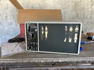 Proyector Eumig R2000 Instaprojection