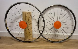 Llantas Mavic bicicleta carretera frenos zapata