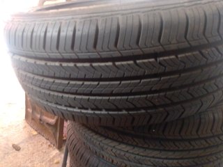 Neumático 215/55R17 94V M+S