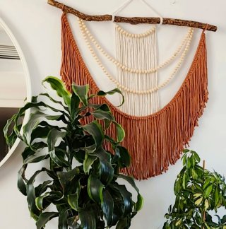 Tapiz Macramé 63x66cms con Cuentas de Madera