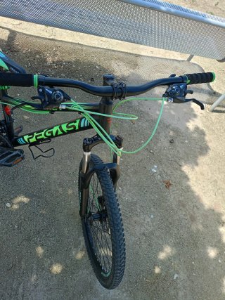 Bicicleta Pegas 24 Negra y Verde