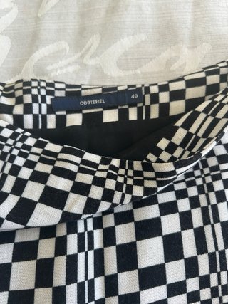 Falda de cuadros blanco y negro