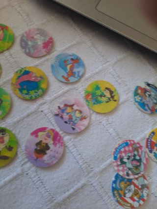 Tazos de dibujos animados