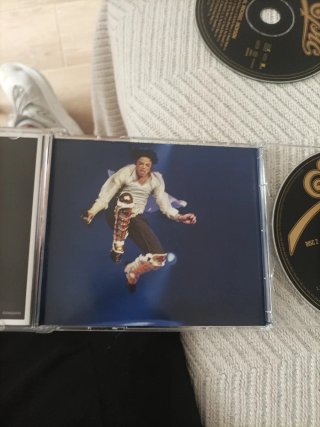 CD The Essential Michael Jackson