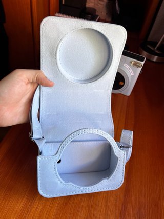 Fujifilm Instax Square SQ1 + funda