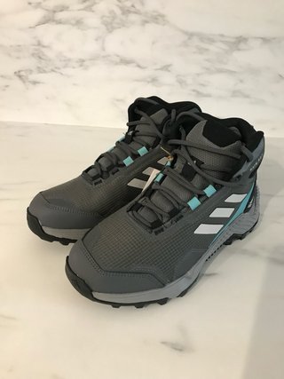 Adidas Scarpe Trekking 36.5
