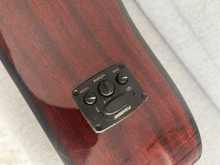 Guitarra Fender Electroacústica + correa sin funda