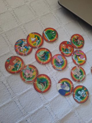 Tazos de dibujos animados